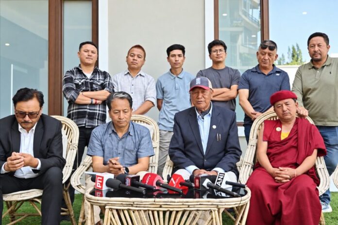 LAB and KDA activists protesting for Ladakh's rights